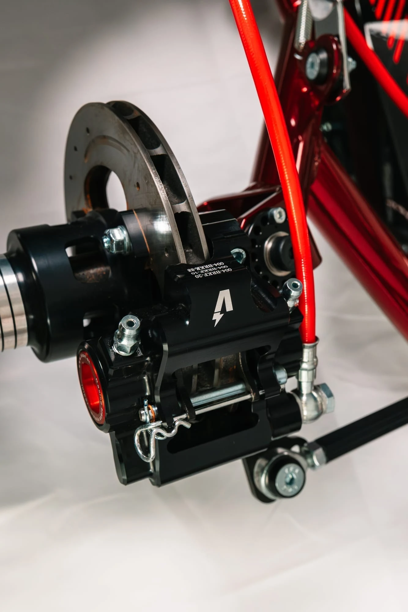 Brake caliper and red brake line